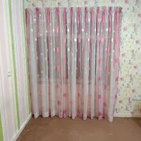 پرده صورتی اتاق خواب