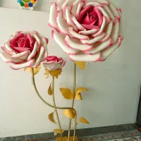 آباژور ایستاده