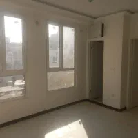 ۷۶ متر ۲ خواب / فول امکانات تک‌واحد کارگر