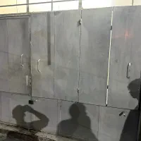 در مغازه