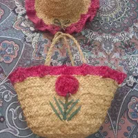 سبد وکلاه حصیری