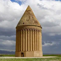 تور گردشگری تاریخی و معماری همراه  اساتید دانشگاه|تور و چارتر|مشهد, نیروی هوایی|دیوار
