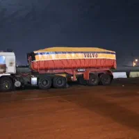 فروش ویژه ی چادر ماشین و باری