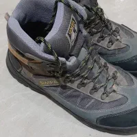 کفش کوهنوردی سایز ۴۶ ۴۷ مدل سیمپا