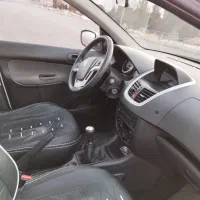 ۲۰۷ مدل ۴۰۲ پانا|خودرو سواری و وانت|میانه, |دیوار