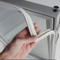 تعمیر کار یخچالهای خانگی و صنعتی ونوار دور در