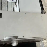 یخچال قدیمی متوسط