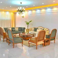 مبلمان 8 نفره چکی راحتی و استحکام در کنار هم