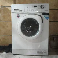 لباسشویی سامسونگ کره ای اصل بسیار تمیز..