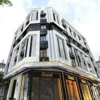 فروش ویژه واحد ۱۷۰ متری لوکس بر پیامنور