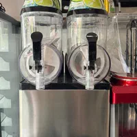 دستگاه یخ در بهشت|کافیشاپ و رستوران|شیراز, قصرالدشت|دیوار