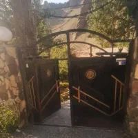 سرایدار باغ