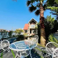 ویلا با غ نمای اروپاییمنطقه جنگلی