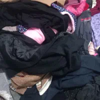 تعداد زیادی پالتو وکافشن