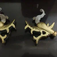 علامت|کلکسیون اشیاء عتیقه|تهران, فلسطین (میدان انقلاب)|دیوار