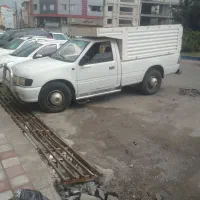 نیسان شوکا سفید