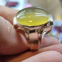 انگشتر عقیق زرد یمنی
