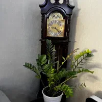 ساعت ایستاده