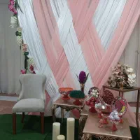 تزیین جایگاه عروس و داماد