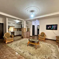 واحد 100متری/باغ ملی