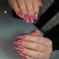 تخفیف  ویژه  کاشت ناخن برا شب یلدا زمان محدود|خدمات آرایشگری و زیبایی|اردبیل, |دیوار