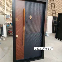 تولیدی درب ضد سرقت با آهن کشی تقویت شده (مظفری)