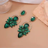 گوشواره درخشان|بدلیجات|کرج, آق تپه|دیوار