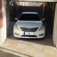 آزرا گرنجور ۲۰۱۲