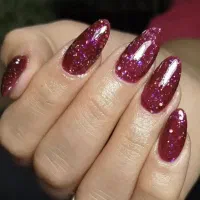 کاشت ناخن فقط۳۰۰