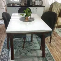 میز غذاخوری چهار نفره