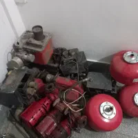 تعدادی مشعل گازی و گازوئیلی  با پمپ آب حلزونی سالم