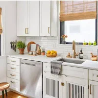 آشپزی ونظافت روزانه منزل