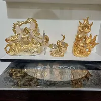 مجسمه سرامیکی