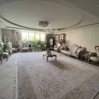 مبل سلطنتی