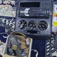 فروش یک عدد مانیتور و ضبط ماشین و جاسوییچی|قطعات یدکی و لوازم جانبی|قشم, |دیوار