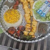 به یک اشپز ماهر نیازمندیم