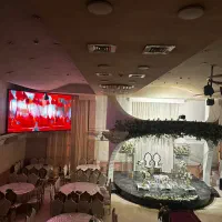 تالار بزرگ   غذا و میوه وشیرینی خدمات 195هزارتومان