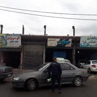 مغازه بهر تقاطع اصلی