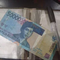 اسکناس ۵۰۰۰۰ روپیه اندونزی 2012