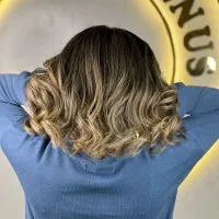 بلک فرایدی سالن زیبایی ونوس|خدمات آرایشگری و زیبایی|شیراز, سیلو|دیوار