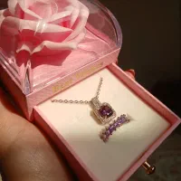 انگشتر جواهری|بدلیجات|قدس, شهر‌قدس|دیوار