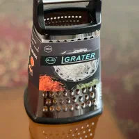 رنده و قاشق و چنگال