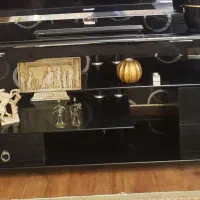 واگذاری میز تلویزیون