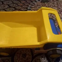 ماشین کامیون سالم و در حد نو