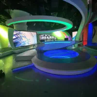 مهندس برق خانم ،نقشه کشی با نرم افزار