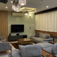 واحد لاکچری روزانه ماهانه