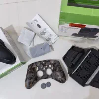 دسته xbox مشکی و فن و شارژر دسته s/s|کنسول، بازی ویدئویی و آنلاین|اصفهان, ملک‌شهر|دیوار