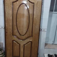درب چوبی وکمد دیواری
