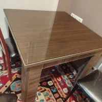 میز ناهارخوری چهار نفره