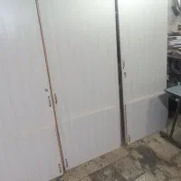 در کمد دیواری